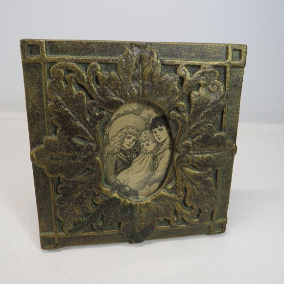 Antique Victorian/Art Nouveau Gilt Cast Metal Oak Leaf & Acorn Picture Frame - Picture 2 of 7